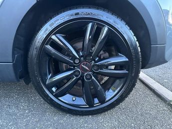 MINI Hatch 2.0 Cooper S Hatchback 5dr Petrol Steptronic Euro 6 (s/s) (192 p