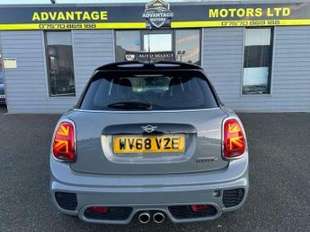 MINI Hatch 2.0 Cooper S Hatchback 5dr Petrol Steptronic Euro 6 (s/s) (192 p