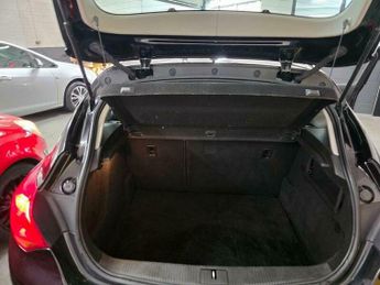 Vauxhall Astra 1.4 16v Exclusiv Euro 5 5dr