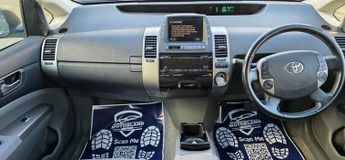 Toyota Prius VVT-I T SPIRIT