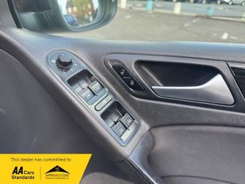 Volkswagen Golf 1.6 TDI Match DSG Euro 5 5dr