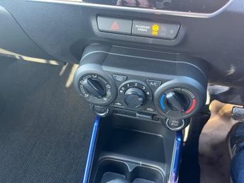 Suzuki Ignis 1.2 Dualjet MHEV SZ-T Hatchback 5dr Petrol Hybrid CVT Euro 6 (s/