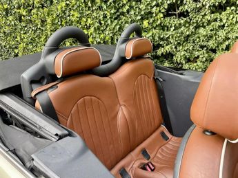 MINI Convertible COOPER SIDEWALK