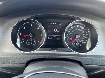 Volkswagen Golf 2.0 TDI BlueMotion Tech Match Hatchback 5dr Diesel DSG Euro 5 (s