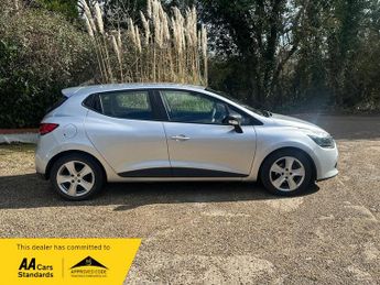 Renault Clio EXPRESSION PLUS 16V