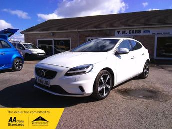 Volvo V40 D2 R-DESIGN NAV PLUS