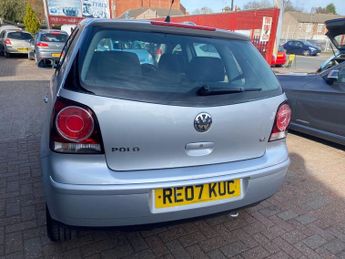 Volkswagen Polo S (75BHP)