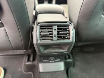 Skoda Karoq 1.5 TSI ACT SE L SUV 5dr Petrol DSG Euro 6 (s/s) (150 ps)