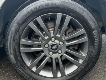 Land Rover Discovery 3.0 SD V6 Graphite SUV 5dr Diesel Auto 4WD Euro 6 (s/s) (256 bhp