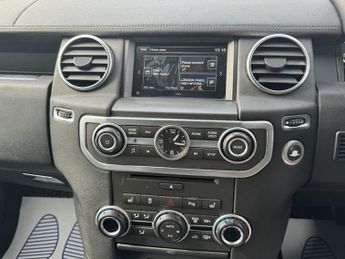 Land Rover Discovery 3.0 SD V6 Graphite SUV 5dr Diesel Auto 4WD Euro 6 (s/s) (256 bhp