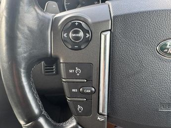 Land Rover Discovery 3.0 SD V6 Graphite SUV 5dr Diesel Auto 4WD Euro 6 (s/s) (256 bhp