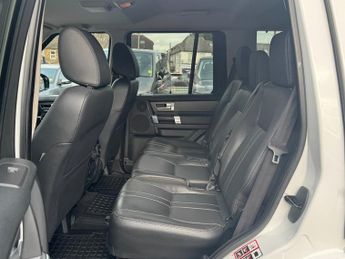 Land Rover Discovery 3.0 SD V6 Graphite SUV 5dr Diesel Auto 4WD Euro 6 (s/s) (256 bhp