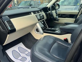 Land Rover Range Rover 3.0 SD V6 Vogue SE SUV 5dr Diesel Auto 4WD Euro 6 (s/s) (275 ps)