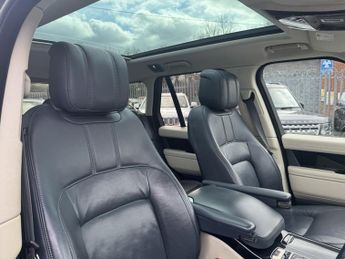 Land Rover Range Rover 3.0 SD V6 Vogue SE SUV 5dr Diesel Auto 4WD Euro 6 (s/s) (275 ps)