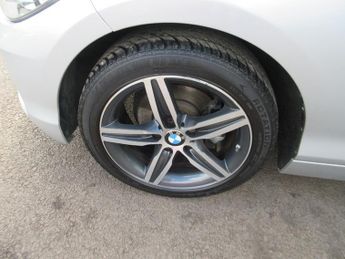 BMW 1 SERIES 118d SPORT