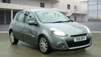 Renault Clio 1.2 TCe Dynamique TomTom Euro 5 5dr