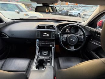 Jaguar XE 2.0d Prestige Auto Euro 6 (s/s) 4dr