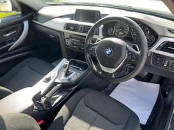 BMW 3 SERIES 330d XDRIVE AC TOURING Ex Police