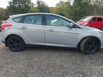 Ford Focus ZETEC NAVIGATOR