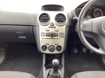 Vauxhall Corsa 1.0i 12v Life Hatchback 5dr Petrol Manual (134 g/km, 59 bhp)