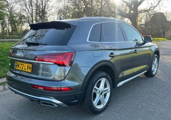 Audi Q5 TFSI E S LINE QUATTRO