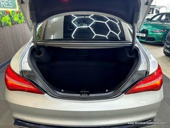 Mercedes-Benz CLA CLA45 [STUNNING CLA45]