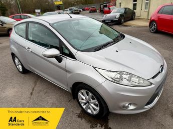 Ford Fiesta ZETEC P/SENS+B/TOOTH+FSH+CLEAN MOT