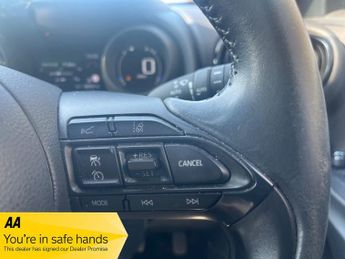 Toyota Yaris ICON (1 OWNER-FSH)