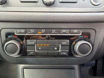 Volkswagen Tiguan MATCH TDI BLUEMOTION TECH 4MOTION DSG - AUTO, FULL SERVICE HISTO