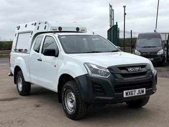 Isuzu Rodeo ISUZU D-MAX 4X4 WITH AIRCON.