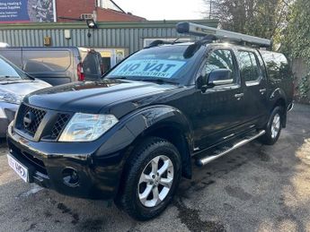 Nissan Navara DCI VISIA 4X4 + EXTRAS SIDE BARS , CANOPY RACK + PIPE TUBE GREAT