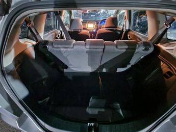 Honda Jazz 1.3 Hybrid 2013(13)