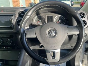 Volkswagen Tiguan 1.4 TSi BlueMotion Tech Lounge Edition DSG 5dr
