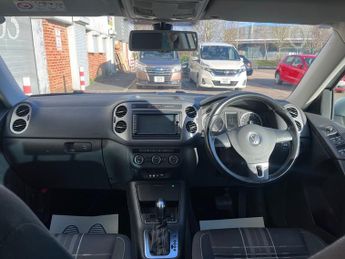 Volkswagen Tiguan 1.4 TSi BlueMotion Tech Lounge Edition DSG 5dr