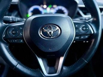 Toyota Corolla 2.0 VVT-h Icon Touring Sports 5dr Petrol Hybrid CVT Euro 6 (s/s)