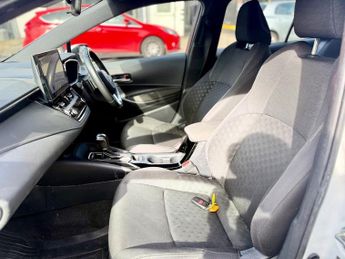 Toyota Corolla 2.0 VVT-h Icon Touring Sports 5dr Petrol Hybrid CVT Euro 6 (s/s)