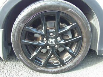 Honda Civic 1.8 i-VTEC Sport 5 Door