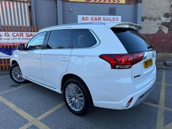 Mitsubishi Outlander PHEV 4H