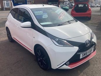 Toyota AYGO 1.0 VVT-i x-press Hatchback 5dr Petrol x-shift Euro 6 (68 ps)