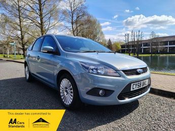 Ford Focus 1.6 Titanium Hatchback 5dr Petrol Automatic (184 g/km, 99 bhp)