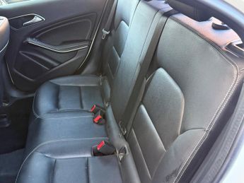 Mercedes A Class 1.6 A180 Sport Edition 7G-DCT Euro 6 5dr 121BHP