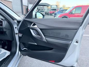 Citroen DS5 HYBRID4 DSTYLE EGS AUTO DIESEL 118K MILES SUNROOF R CAMERA