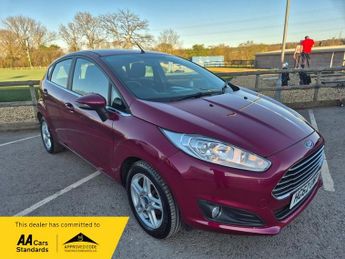 Ford Fiesta 1.0T EcoBoost Zetec Euro 5 (s/s) 5dr
