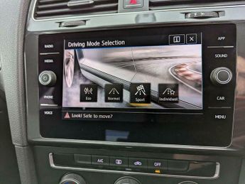 Volkswagen Golf 1.4 TSI SE DSG Euro 6 (s/s) 5dr