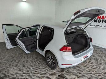 Volkswagen Golf 1.4 TSI SE DSG Euro 6 (s/s) 5dr