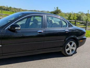 Jaguar X-Type 2.2D DPF SE 4dr