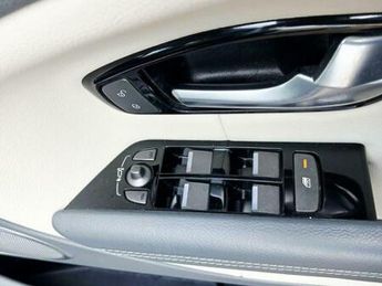 Land Rover Range Rover Evoque 2.0 TD4 SE Tech Auto 4WD Euro 6 (s/s) 5dr