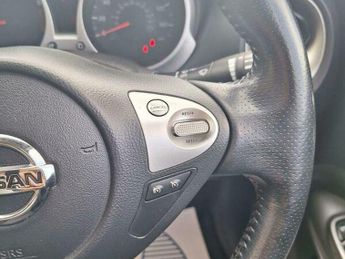Nissan Juke 1.6 Acenta SUV 5dr Petrol XTRON Euro 5 (117 ps)
