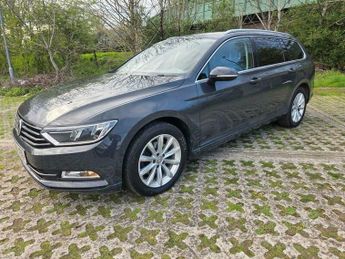 Volkswagen Passat 2.0 TDI BlueMotion Tech SE Business DSG Euro 6 (s/s) 5dr