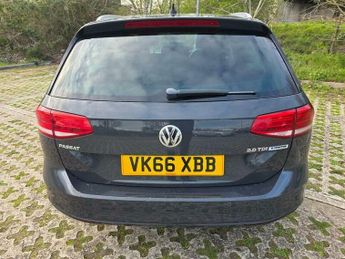 Volkswagen Passat 2.0 TDI BlueMotion Tech SE Business DSG Euro 6 (s/s) 5dr